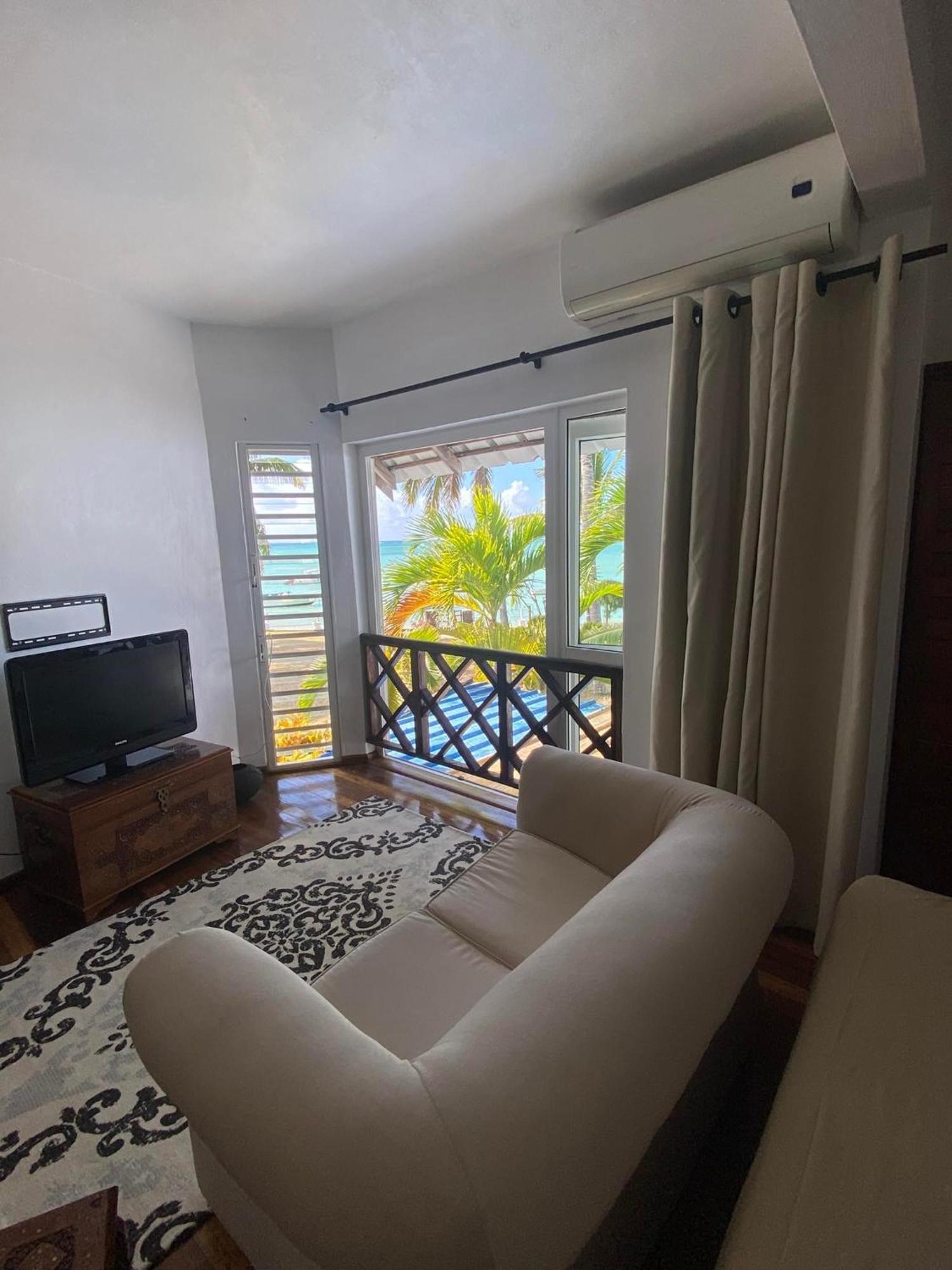 Islands View - Mazor Beach Villas Grand Gaube Szoba fotó
